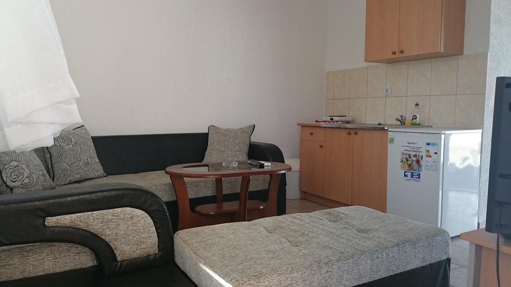 Beni Bungalows Ούλτσιν Δωμάτιο φωτογραφία