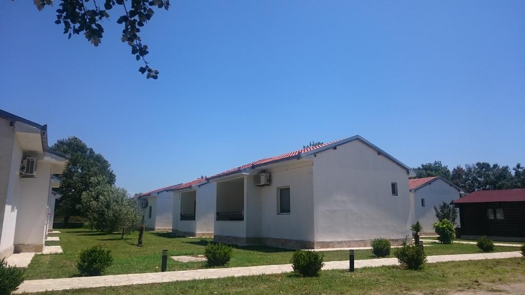 Beni Bungalows Ούλτσιν Εξωτερικό φωτογραφία