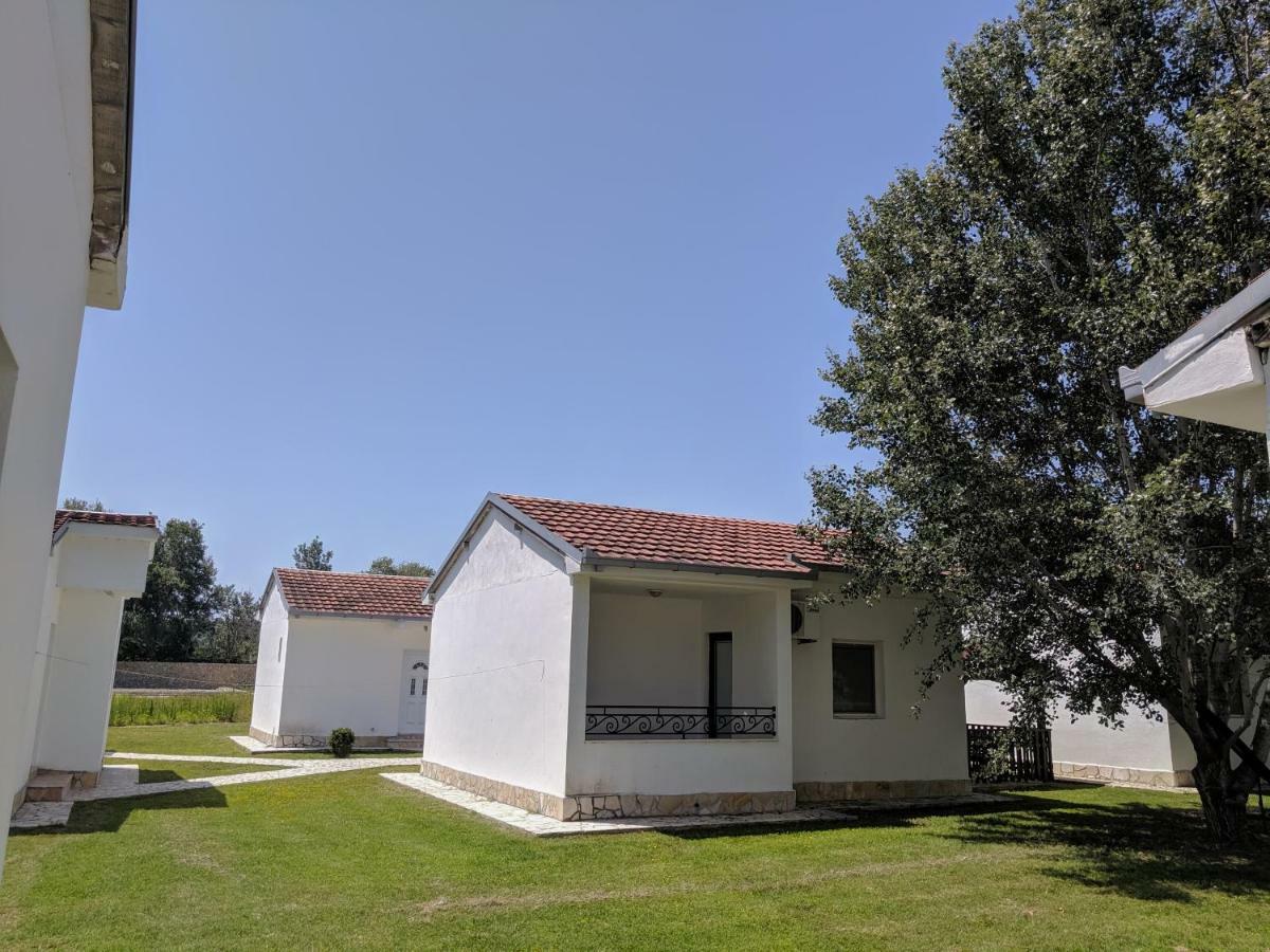 Beni Bungalows Ούλτσιν Εξωτερικό φωτογραφία