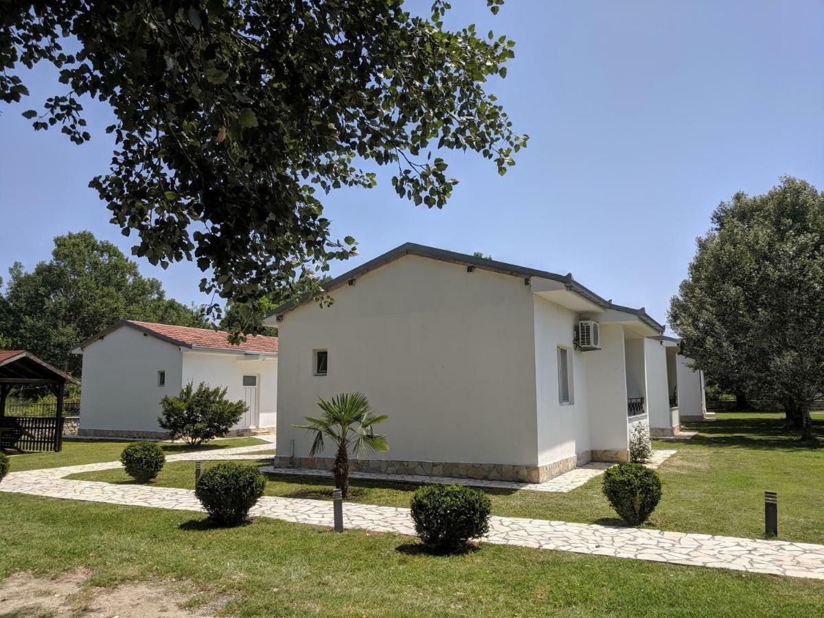 Beni Bungalows Ούλτσιν Εξωτερικό φωτογραφία
